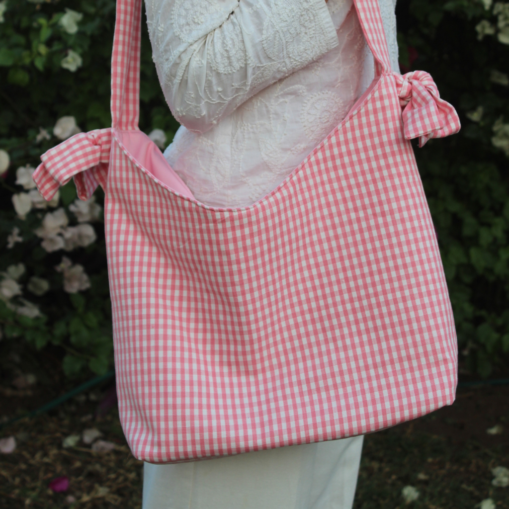 Pink gingham Shoulder Bag