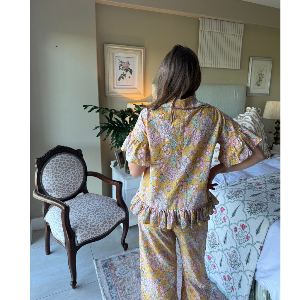 Golden Jaipur set in style Peony
