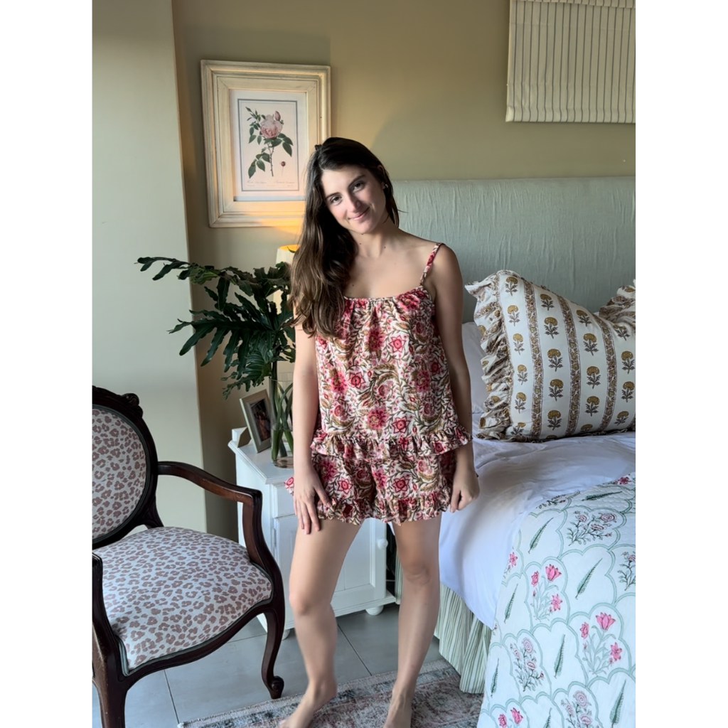 Red Botanica set in style Rosie