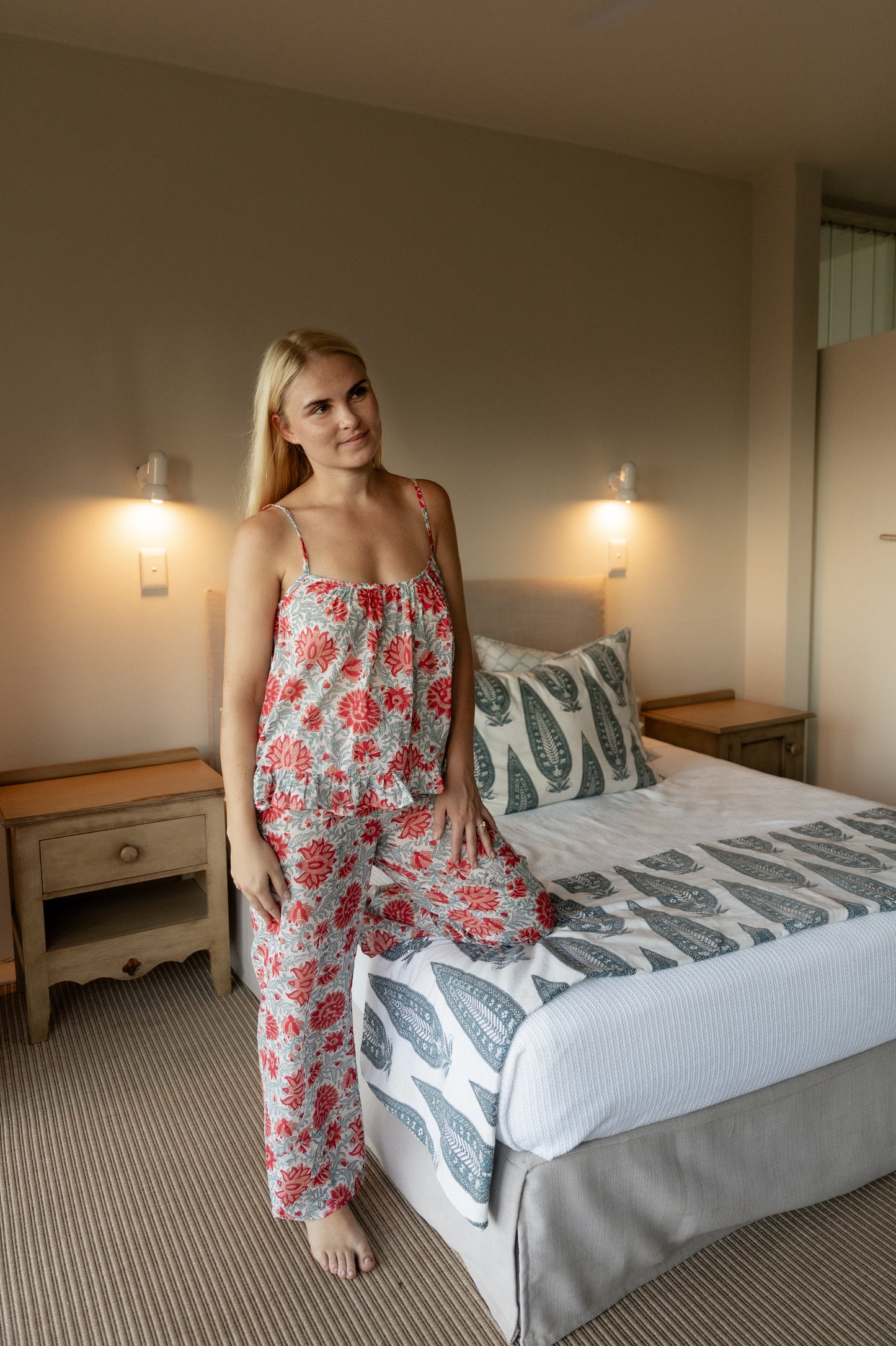 Blue and Red floral set in style Pansy